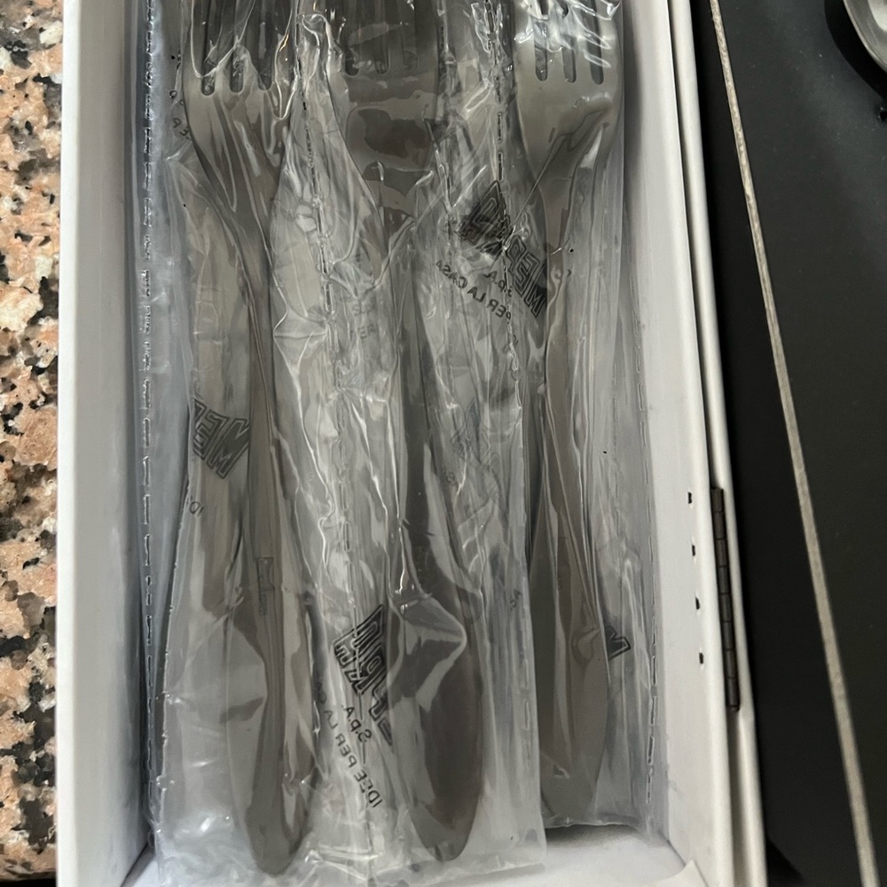 Mepra 48 Piece Set Arte Made in Italy Flatware Silverware NIB NWT Never Used